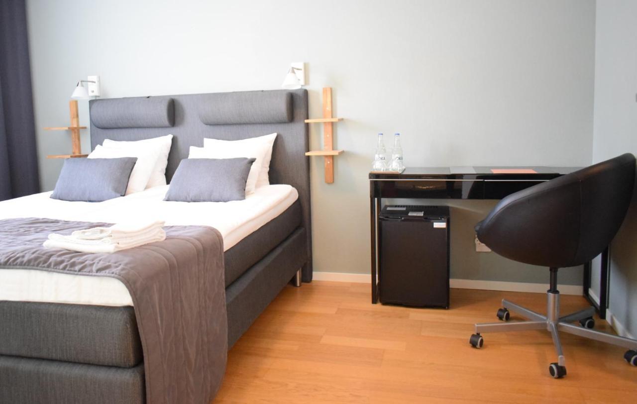 Hotell Gaestis Tierp Exterior photo